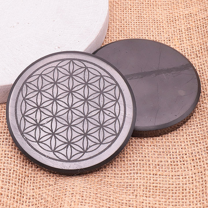 Plaque de protection en shungite – Fleur de Vie